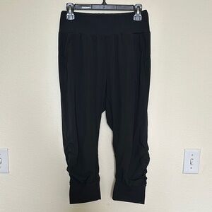 Zella Capri Jogger Pants